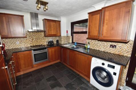 Communal Kitchen