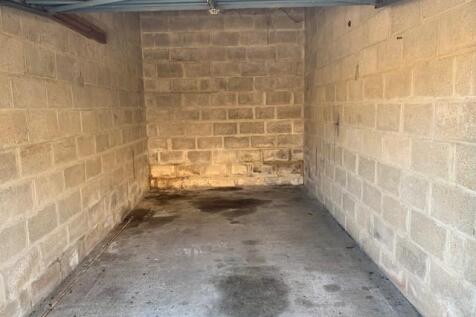 Garage 3.jpg