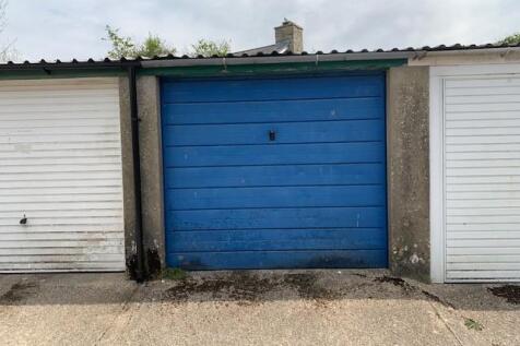 garage 6.jpg