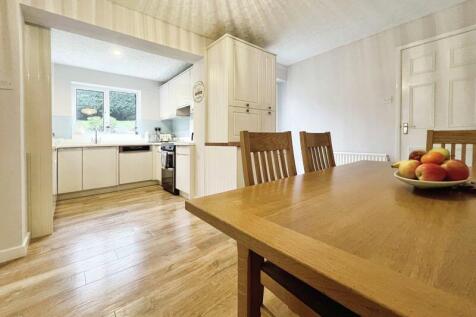 Kitchen breakfast room