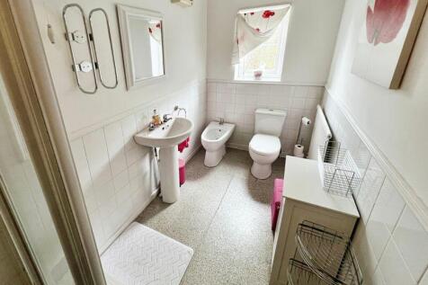 Master En-suite