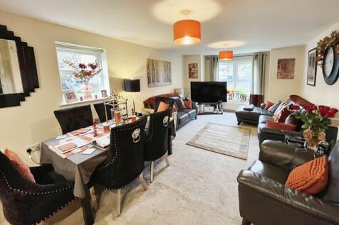 Living dining room