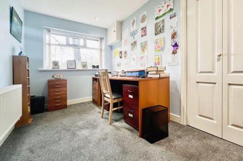 Bedroom 3/utility