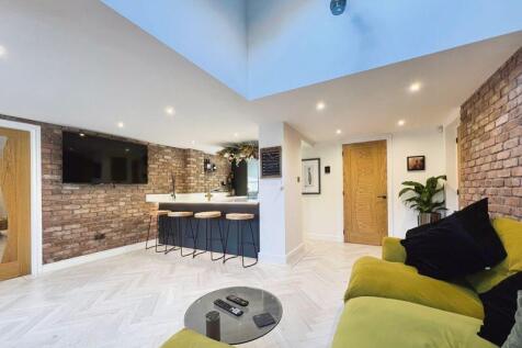 Open plan kitchen family room