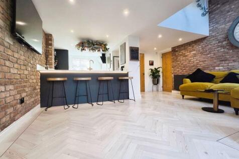 Open plan kitchen family room
