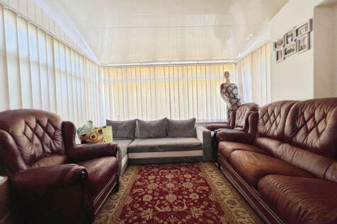 Sun Lounge