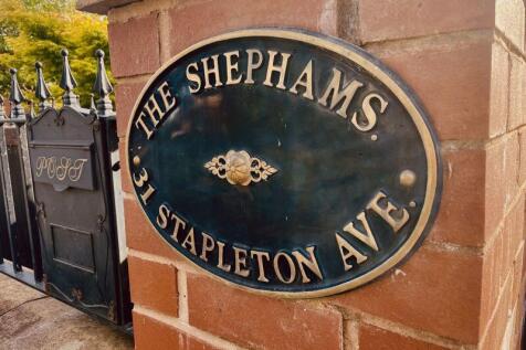 Stapleton Avenue