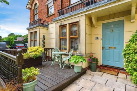 Front Decking