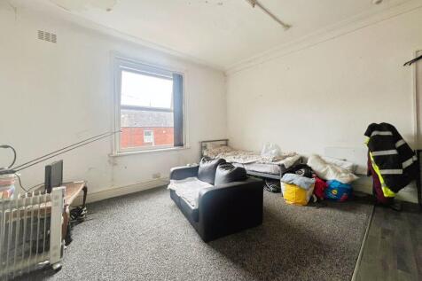 Flat 4