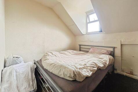 Flat 5