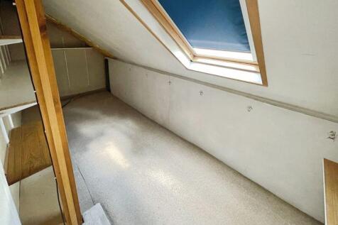 EAVES STORAGE