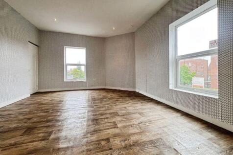 Front Treatment Room/Office