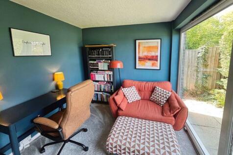Snug/office