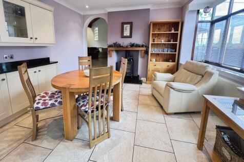 Breakfast room