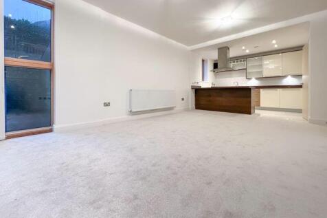 Lounge kitchen