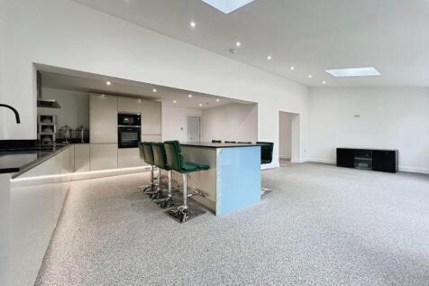 Kitchen/diner/family room