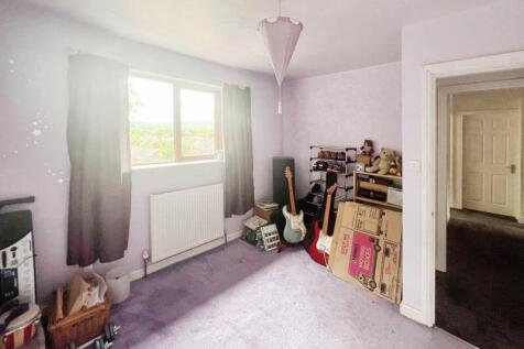 Bedroom: