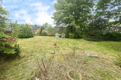 Rear Garden: