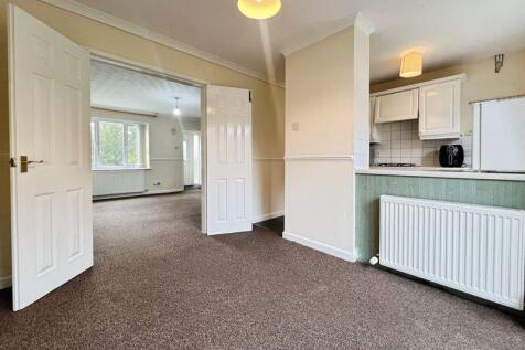 Kitchen dining area