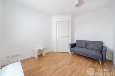 86321105-d9bc-4f8...