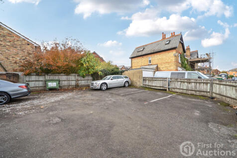 9a74645c-e3de-451...