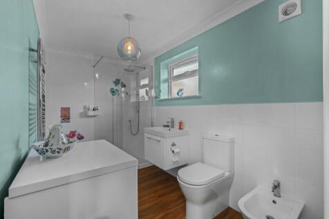 Ensuite Shower Room