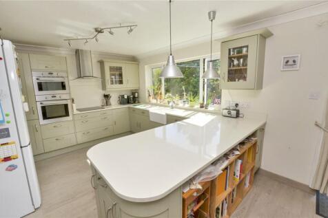 Kitchen/Breakfast Rm