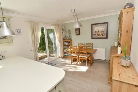 Kitchen/Breakfast Rm