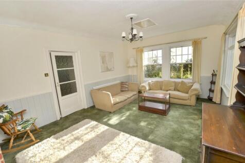 Rear Lounge