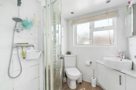 FF Shower Room/WC