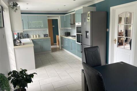 Kitchen/Dining Rm