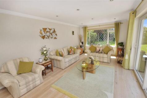 Garden Lounge