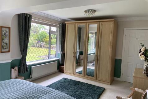 Bedroom No 1