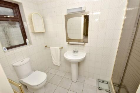 Ensuite Shower Room