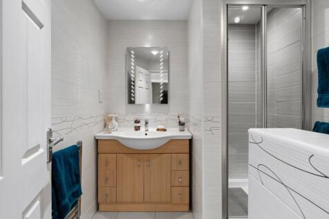 Ensuite Shower Room