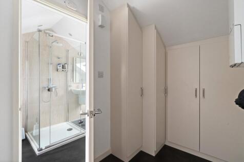 Walk In Wardrobe