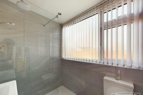 Family Shower Room