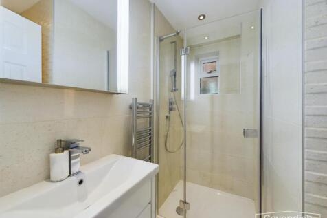 DOWNSTAIRS SHOWER ROOM