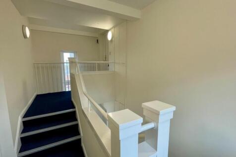 TOP FLOOR