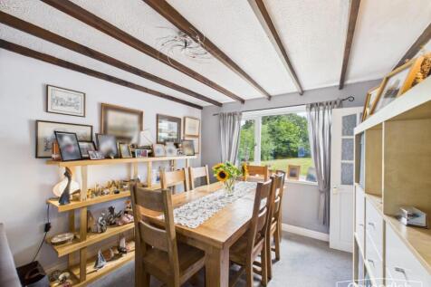 Family Room/Dining Room