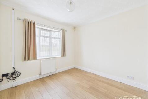 GROUND FLOOR BEDROOM/STUDY