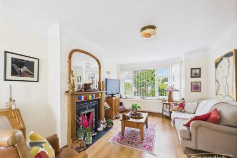 Lounge / Dining Room