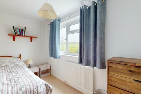 BEDROOM FIVE