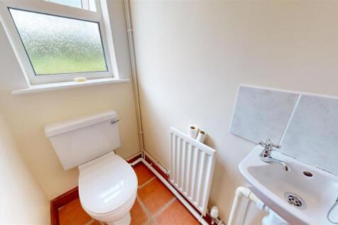 CLOAKROOM/WC