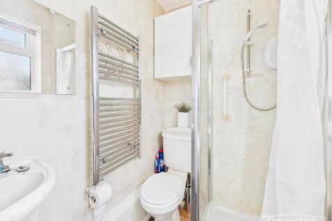 DOWNSTAIRS SHOWER ROOM