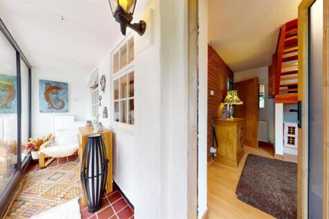 ENTRANCE PORCH