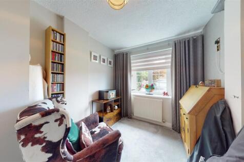 STUDY/OPTIONAL BEDROOM
