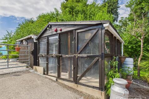 CATTERY 2 ROOMS