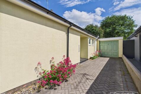 SINGLE GARAGE