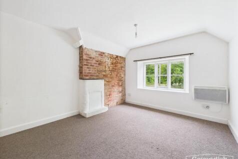 CAM01843G0-PR0173-STILL014.jpg